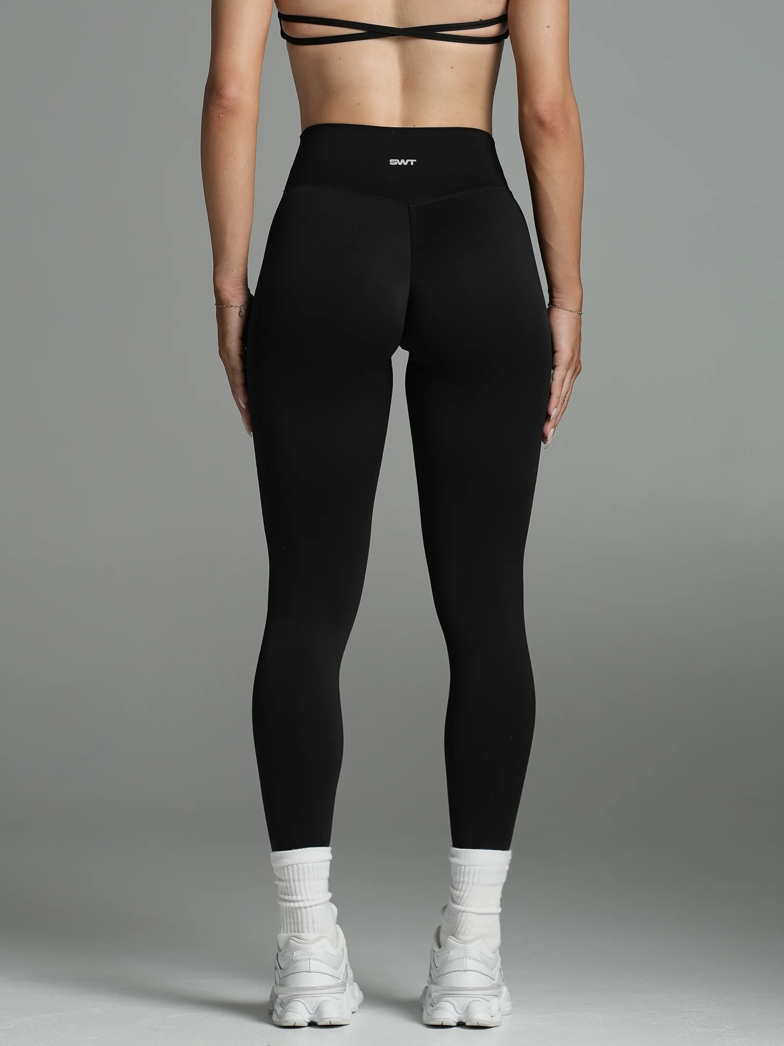 Base Scrunch Leggings | Full Length - Image 5