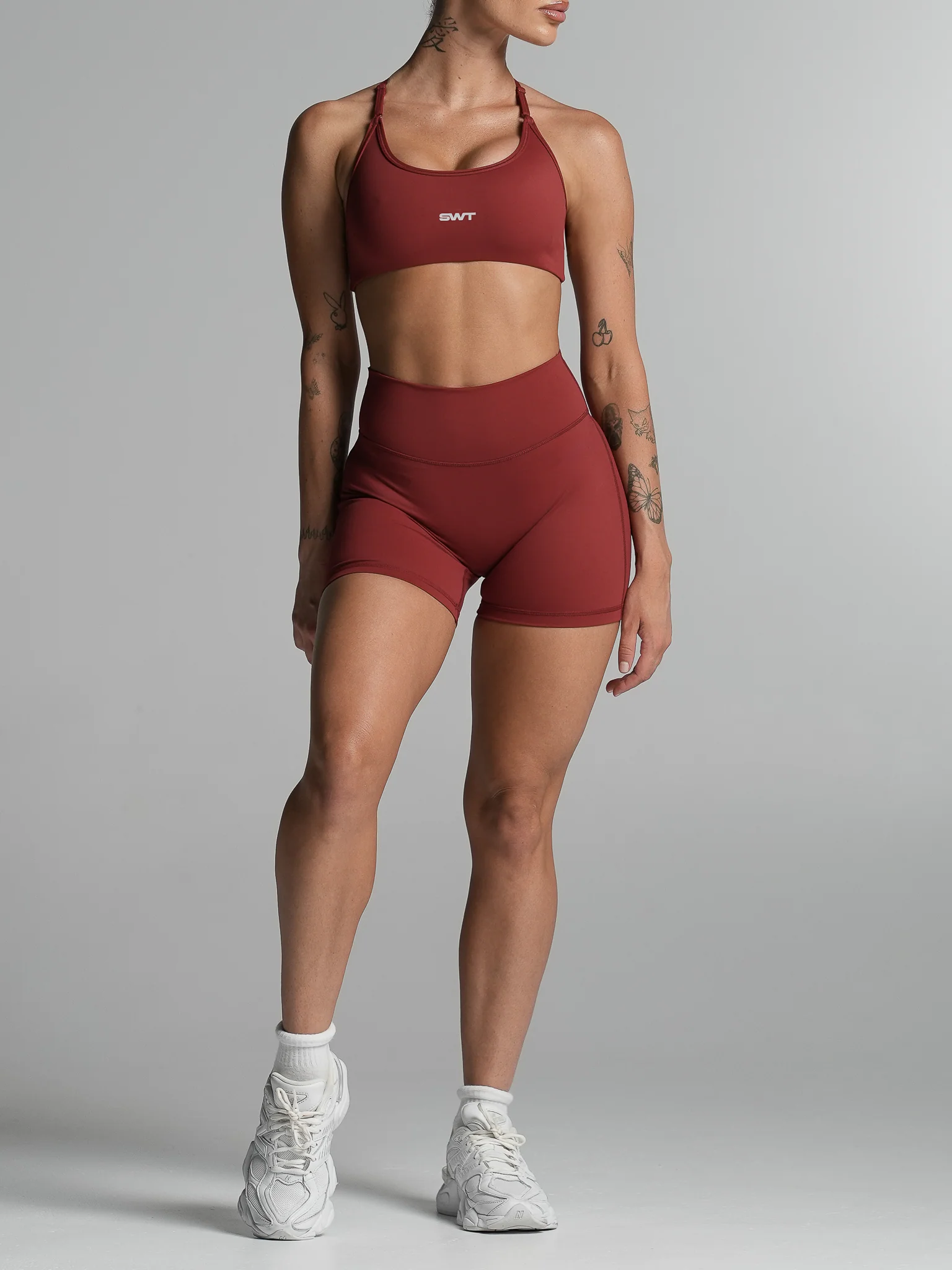 Base 4" Scrunch Shorts - Image 6