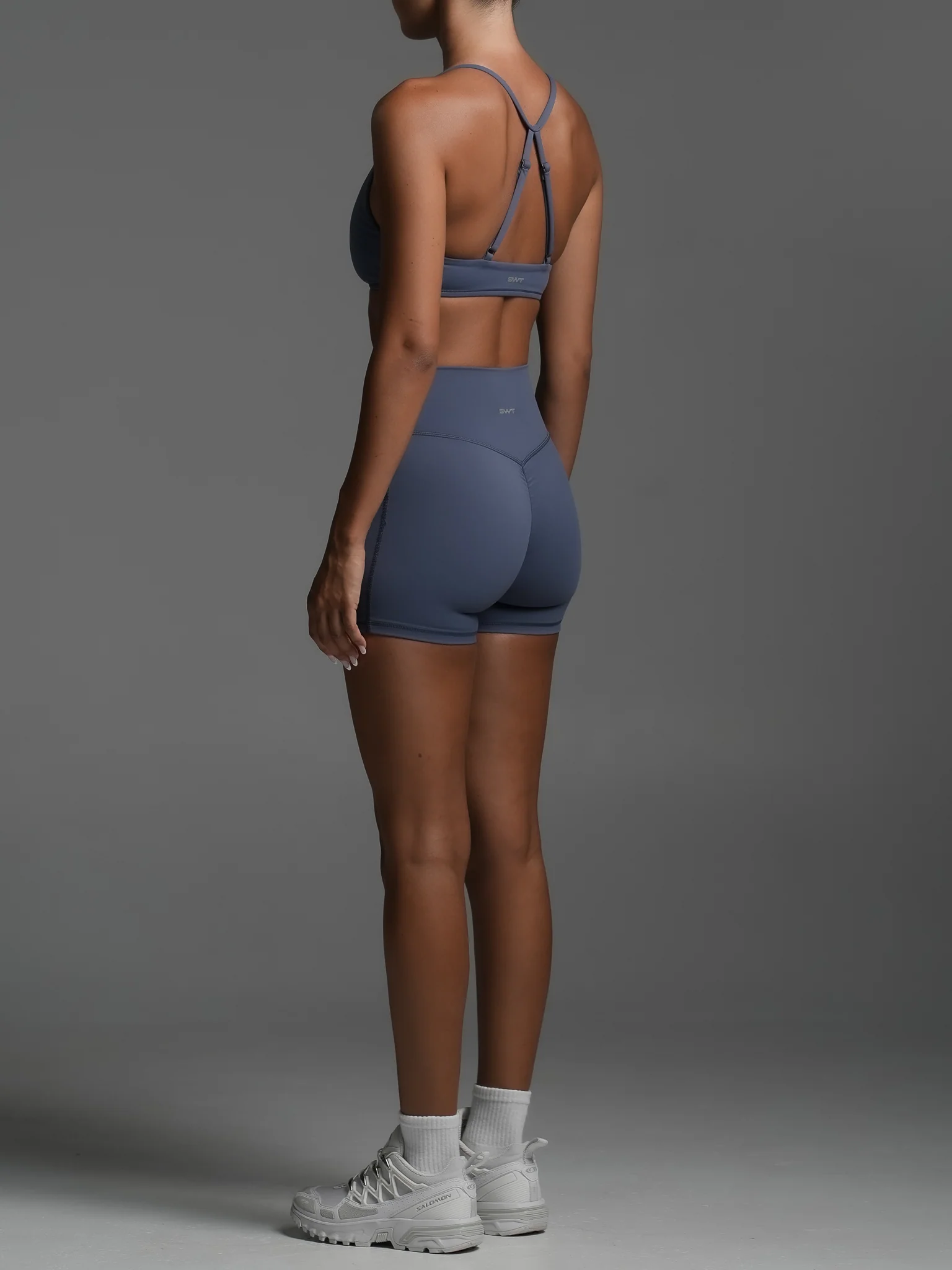 Base 4" Scrunch Shorts - Image 4
