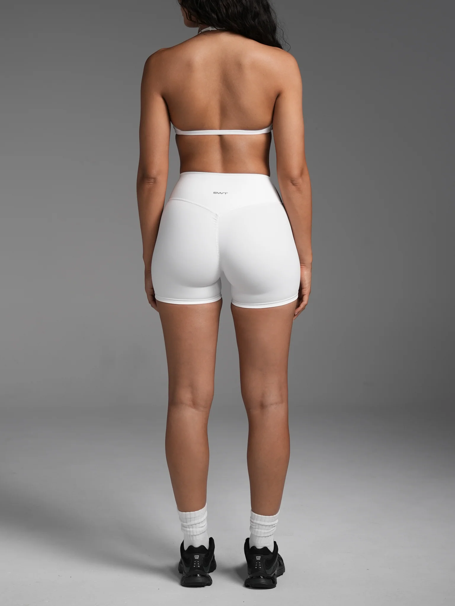 FLX Crossover Invisible Scrunch Shorts - Image 5