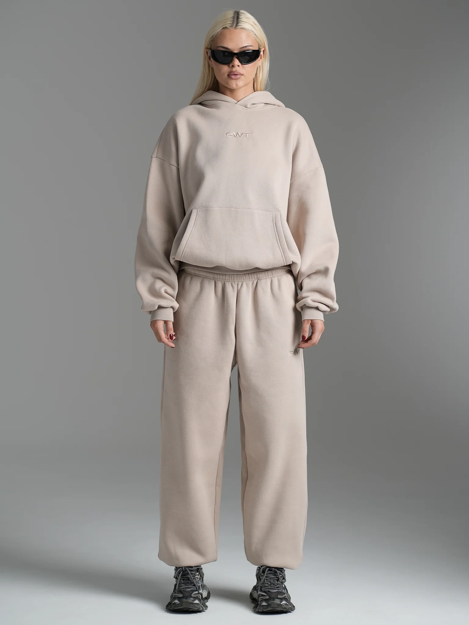 Oversized Fleece Hoodie - Image 6